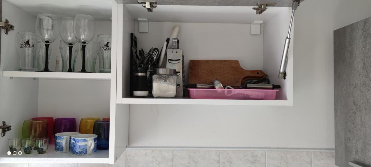 Hodosi Apartman Appartement Veľký Meder Buitenkant foto