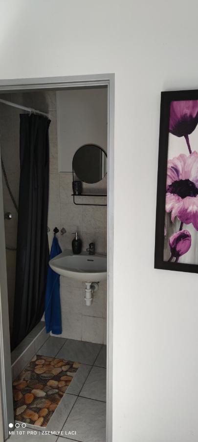 Hodosi Apartman Appartement Veľký Meder Buitenkant foto