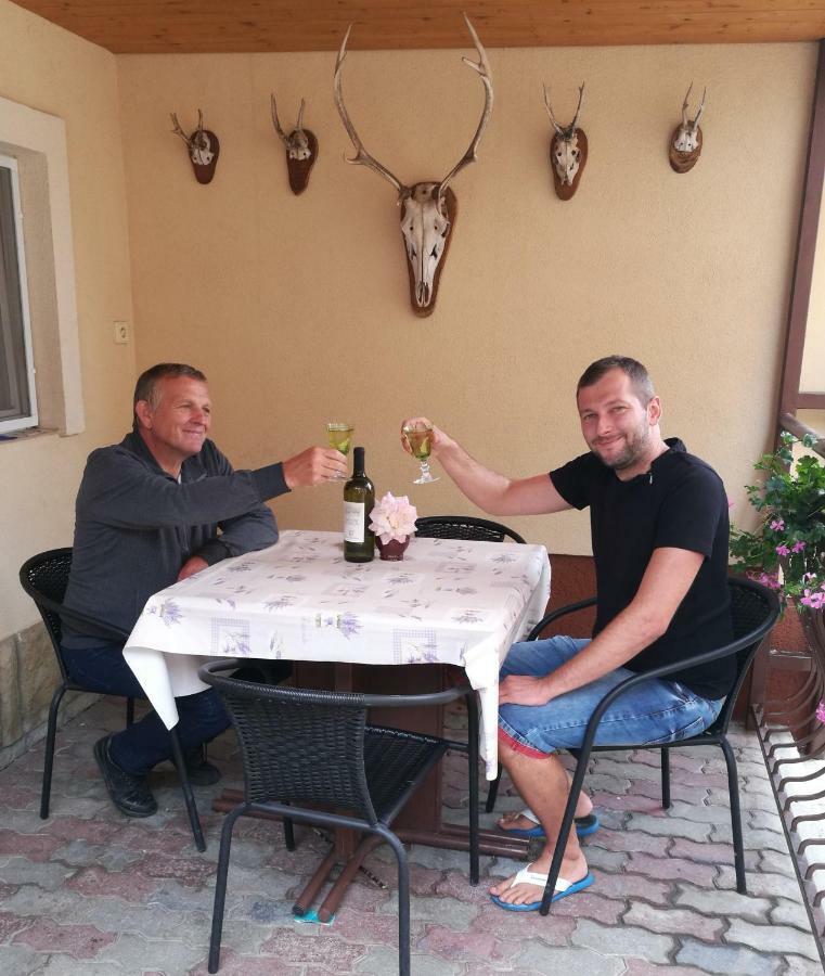 Hodosi Apartman Appartement Veľký Meder Buitenkant foto